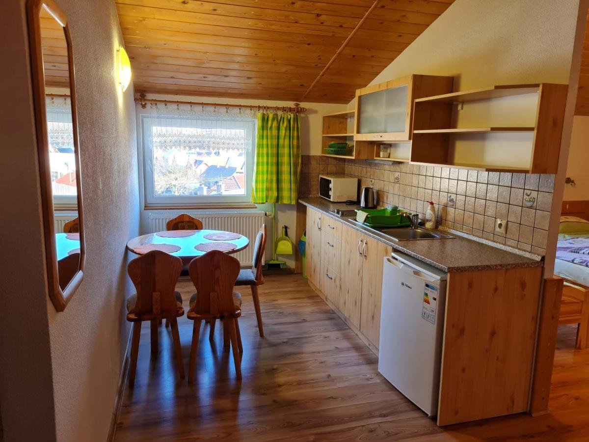 Penzion Mala Fatra U Durka Žilina Eksteriør bilde